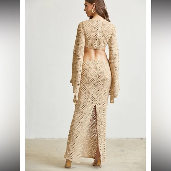 NWT Anthropologie BLITHE Crochet Cottogecore With Dramatic Trumpet Sleeve - Picture 16 of 16